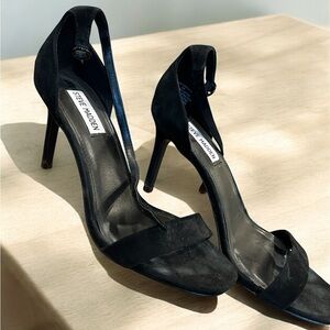 Steve Madden size 8, suede, strappy, high heel formal shoes.